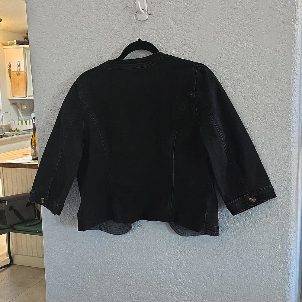 Distressed Black Cropped Denim Bolero Jacket โ Size Large - Picture 8 of 9